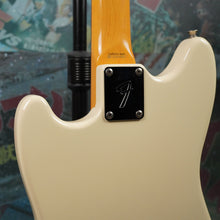 Load image into Gallery viewer, Fender Mustang '66 Reissue MG-66 Olympic White 2004 MIJ Japan
