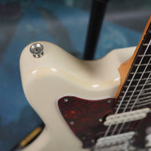 Load image into Gallery viewer, Squier Jagmaster Vista Series 1997 Olympic White MIJ japan FujiGen