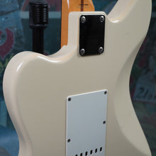 Load image into Gallery viewer, Squier Jagmaster Vista Series 1997 Olympic White MIJ japan FujiGen