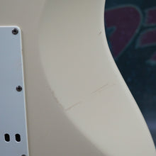 Load image into Gallery viewer, Squier Jagmaster Vista Series 1997 Olympic White MIJ japan FujiGen