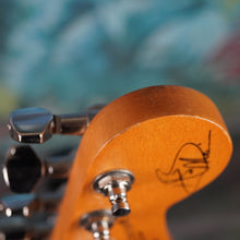 Load image into Gallery viewer, Squier Hank Marvin Signature Stratocaster 1992 Fiesta Red MIJ Japan