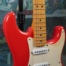 Load image into Gallery viewer, Squier Classic Vibe 50's Stratocaster 2010 Fiesta Red