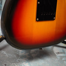 Load image into Gallery viewer, Squier Japan '72 Reissue Stratocaster CST-398 SQ Serial MIJ 1984 Sunburst