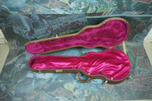 Load image into Gallery viewer, Gibson Les Paul Studio 2001 Ruby Red