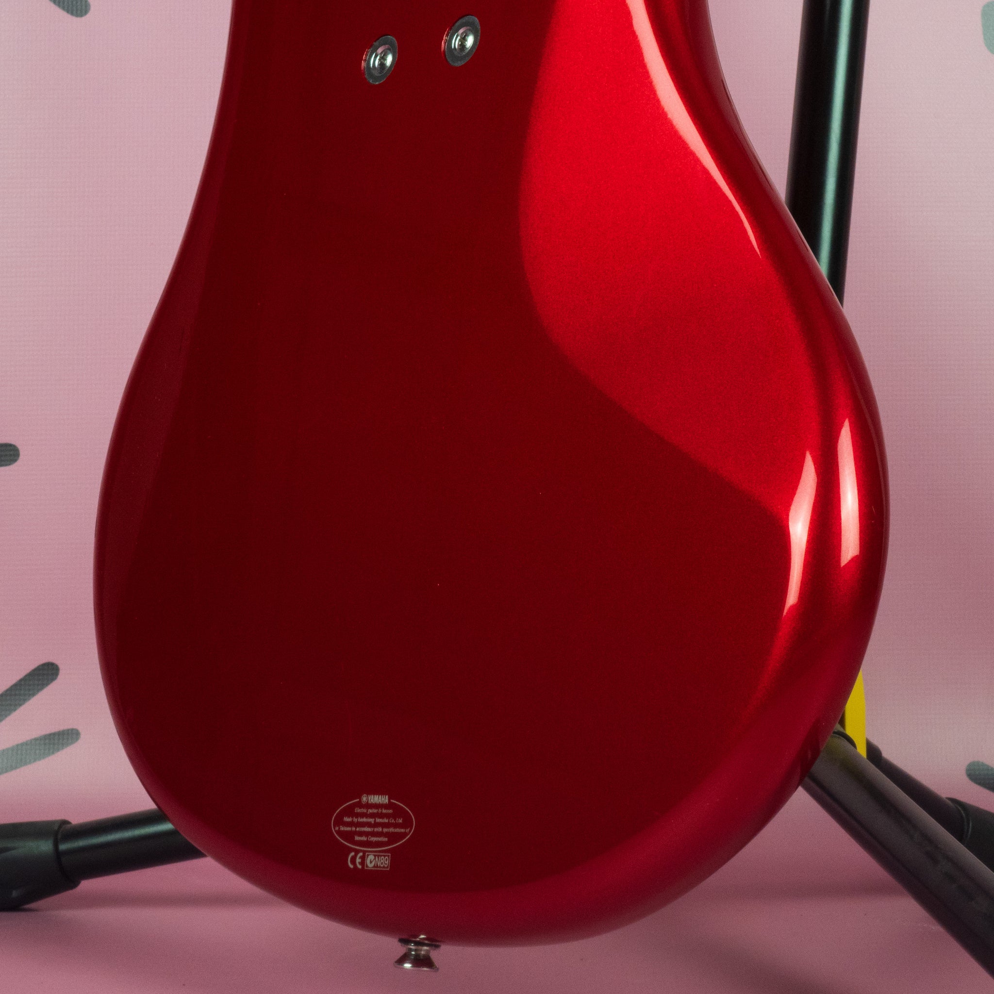 Yamaha SBV 500 Flying Samurai 2000's Candy Apple Red – Guitarzilla