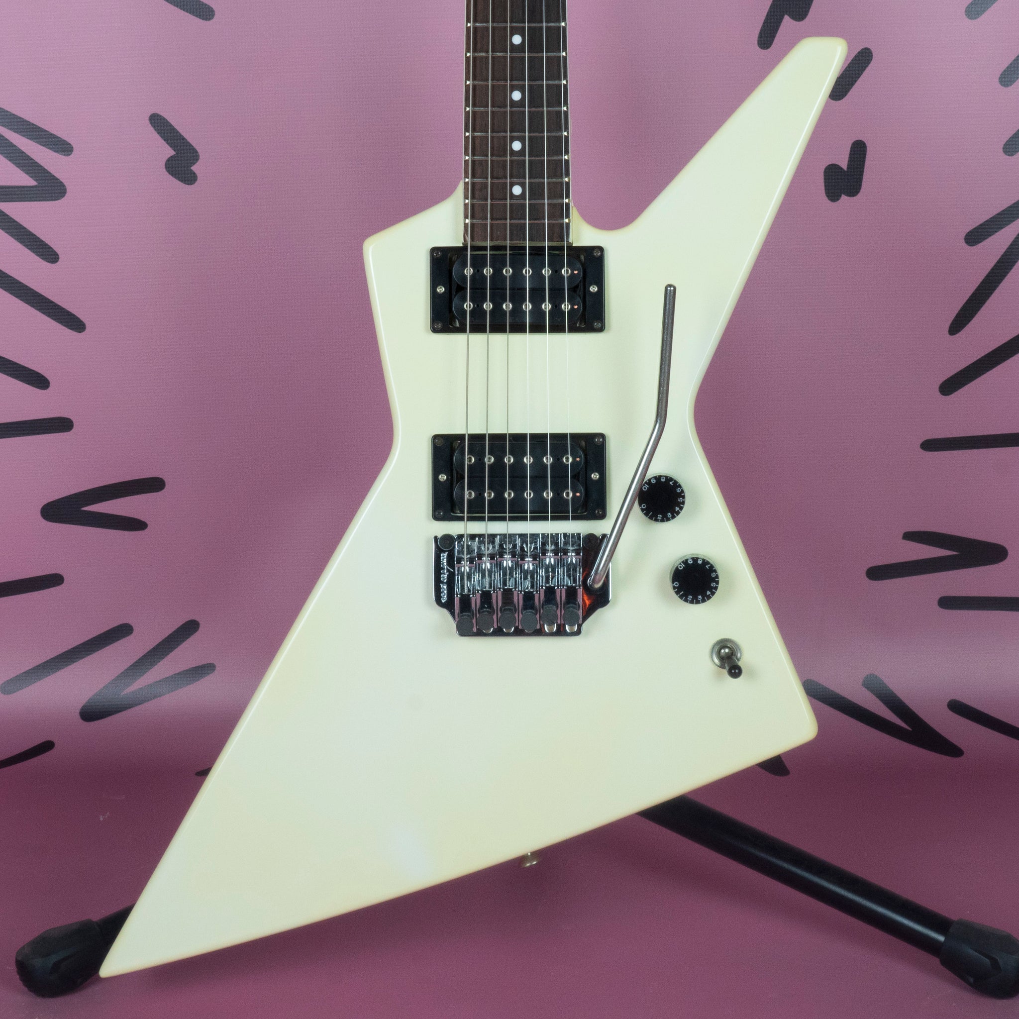 Fernandes BX-70 1980's Vintage White MIJ Japan Short Scale – Guitarzilla