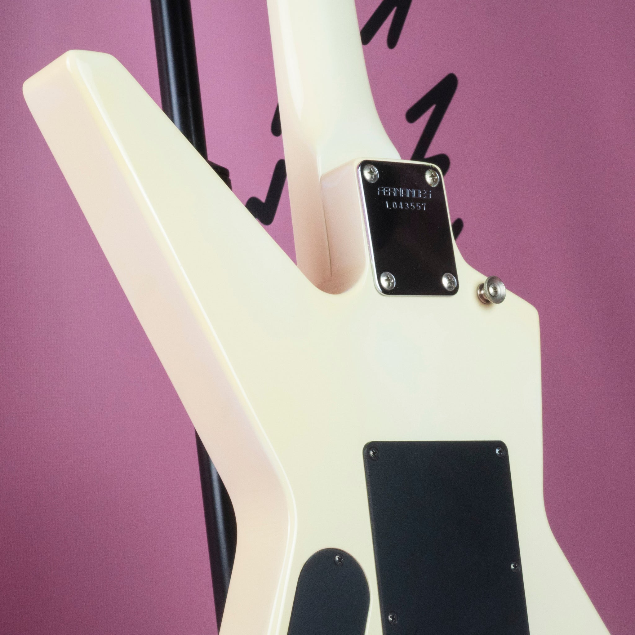 Fernandes BX-70 1980's Vintage White MIJ Japan Short Scale