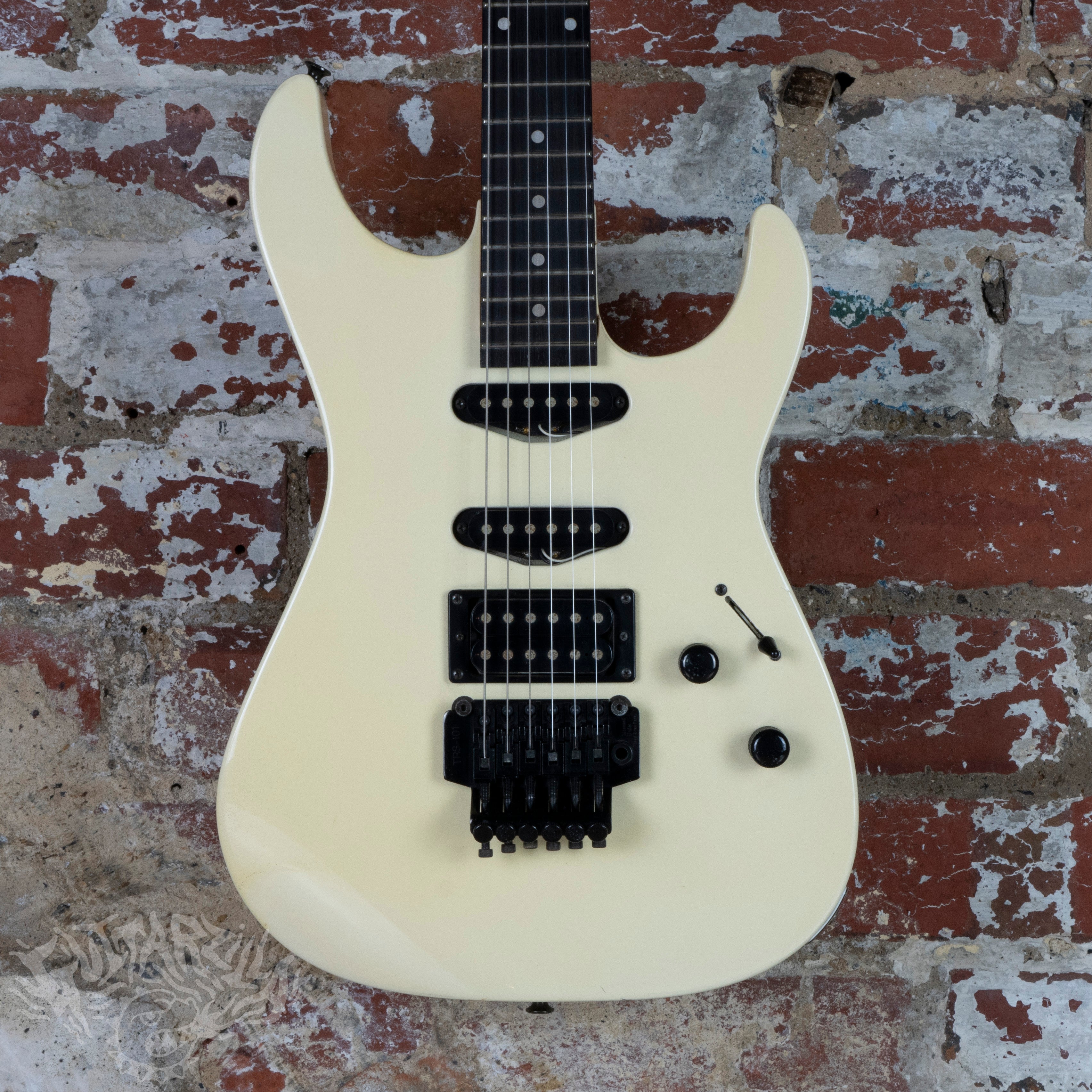 ZEP II Custom Super Strat 1980's White MIJ Japan ESP – Guitarzilla