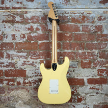 Load image into Gallery viewer, Fender Stratocaster &#39;72 Reissue ST72 USA Pickups Olympic White 1990&#39;s MIJ Japan
