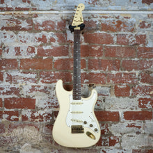 Load image into Gallery viewer, Greco Super Sound SE-600 Special Order Gold Hardware Matching Headstock 1982 White MIJ Japan
