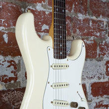 Load image into Gallery viewer, Greco Super Sound SE-600 Special Order Gold Hardware Matching Headstock 1982 White MIJ Japan
