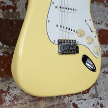 Load image into Gallery viewer, Fender Stratocaster &#39;72 Reissue ST72 USA Pickups Olympic White 1990&#39;s MIJ Japan
