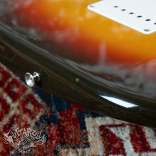 Load image into Gallery viewer, Squier Silver Series Stratocaster 1993 Sunburst MIJ Japan FujiGen
