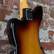 Load image into Gallery viewer, Fender Jazzmaster 1962 Reissue AVRI American Vintage 2005 Sunburst
