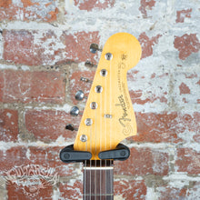 Load image into Gallery viewer, Fender Jazzmaster 1962 Reissue AVRI American Vintage 2005 Sunburst
