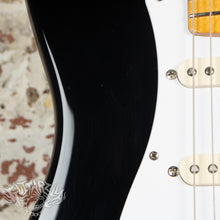 Load image into Gallery viewer, Fender Stratocaster 1957 Reissue AVRI American Vintage 2004 Black Thin Skin
