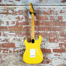 Load image into Gallery viewer, Fender Stratocaster &#39;57 Reissue ST57 2010 Rebel Yellow MIJ Japan
