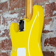 Load image into Gallery viewer, Fender Stratocaster &#39;57 Reissue ST57 2010 Rebel Yellow MIJ Japan
