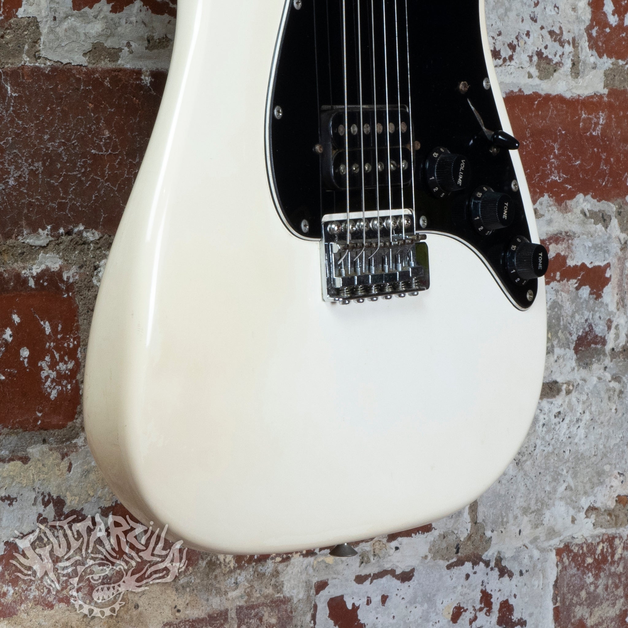 Tokai Super Edition TST-36H 1985 White MIJ Japan – Guitarzilla