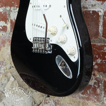 Load image into Gallery viewer, Fender Stratocaster &#39;57 Reissue ST57-58US 2000 Black CIJ Japan
