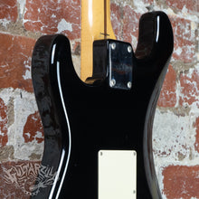 Load image into Gallery viewer, Fender Stratocaster &#39;57 Reissue ST57-58US 2000 Black CIJ Japan
