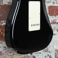 Load image into Gallery viewer, Fender Stratocaster &#39;57 Reissue ST57-58US 2000 Black CIJ Japan
