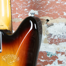 Load image into Gallery viewer, Fender Jazzmaster Classic 60&#39;s 2015 Sunburst MIJ Japan Exclusive
