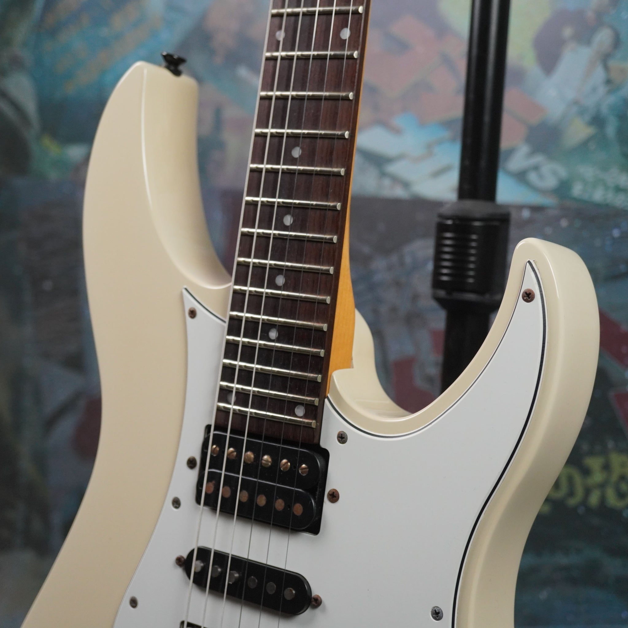 Yamaha YG521 Superstrat 1992 White – Guitarzilla