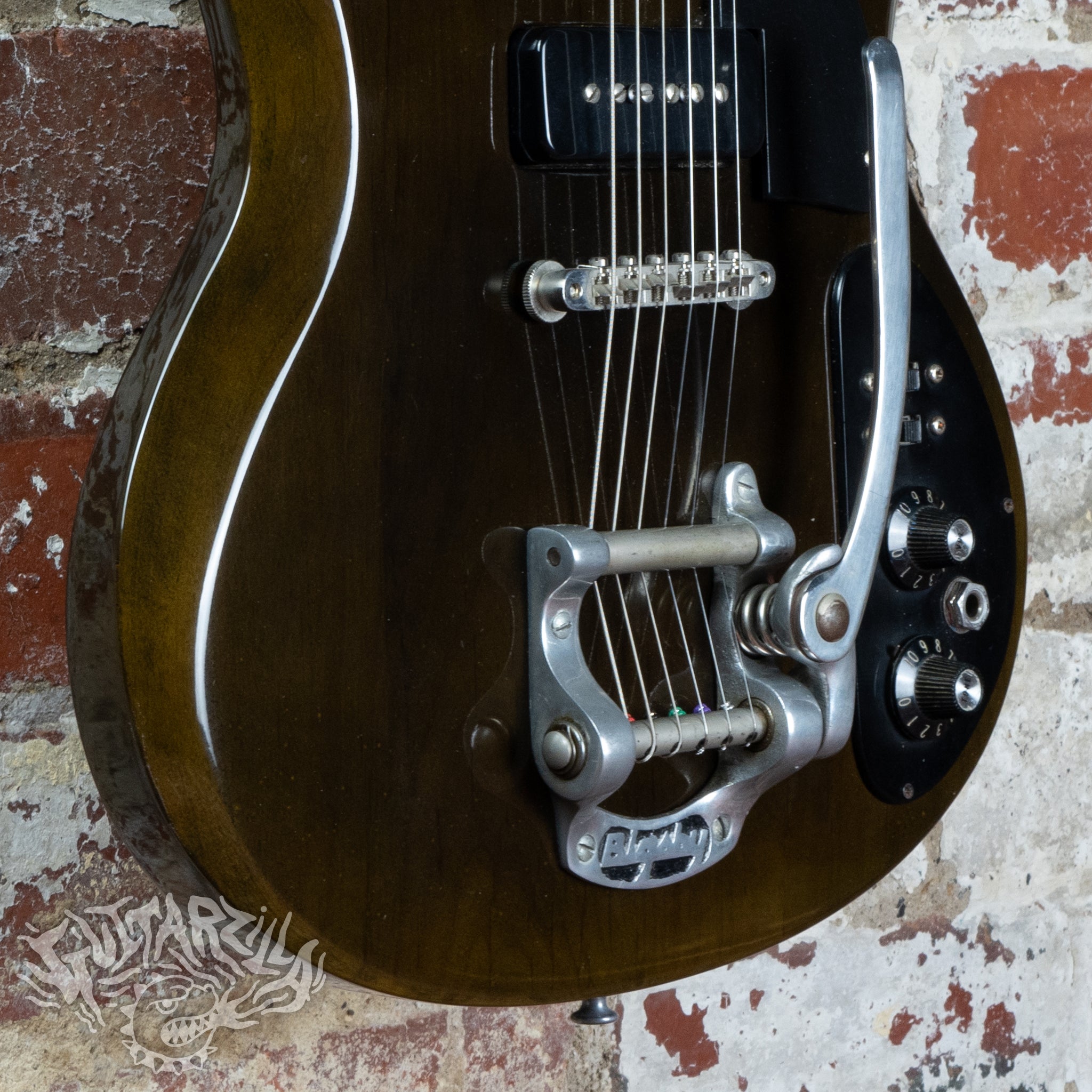 Gibson SG II 2 Bigsby P-90 Walnut 1973 Norlin Era Gibson USA