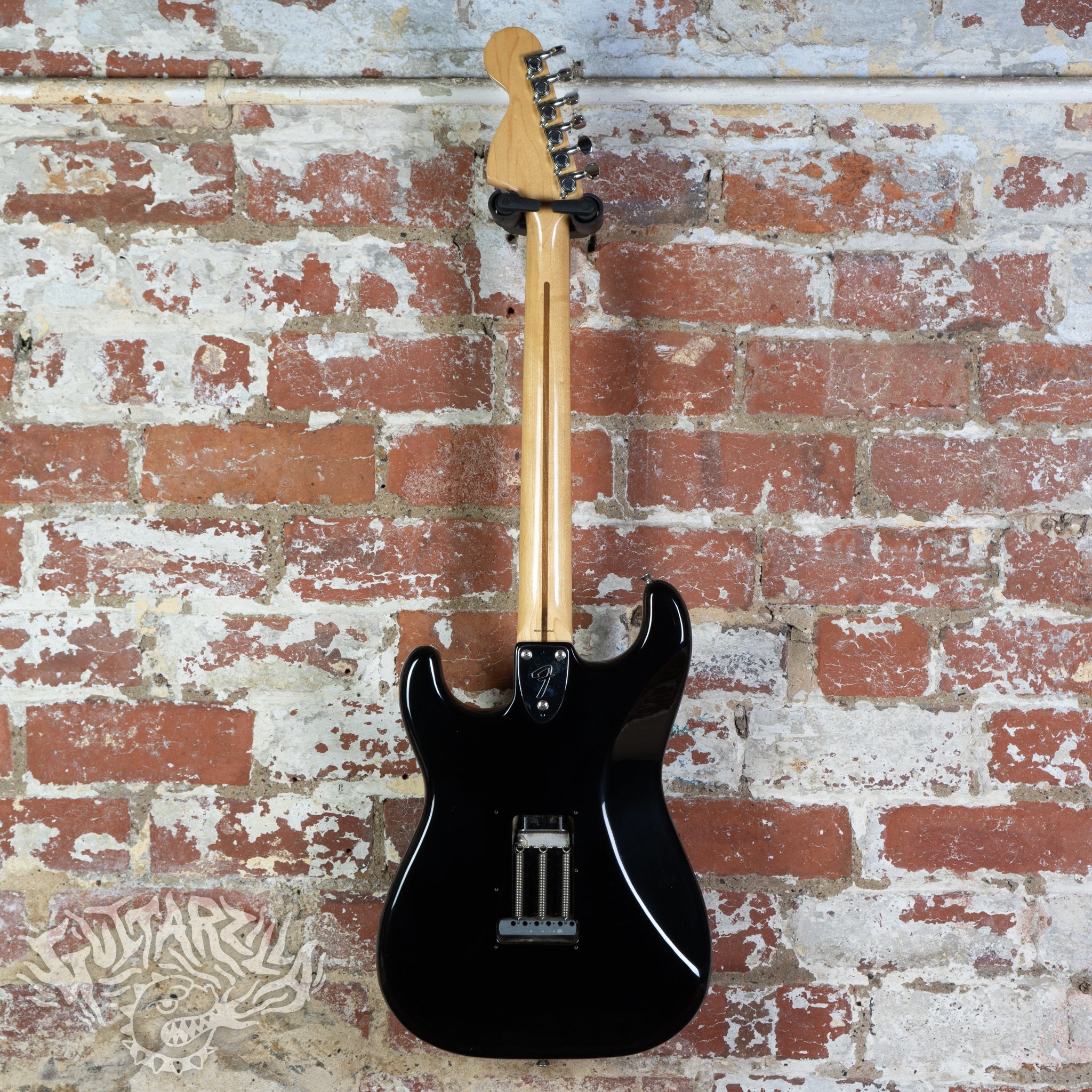 Fender Stratocaster '72 Reissue ST72-55 E Serial 1985 Black MIJ