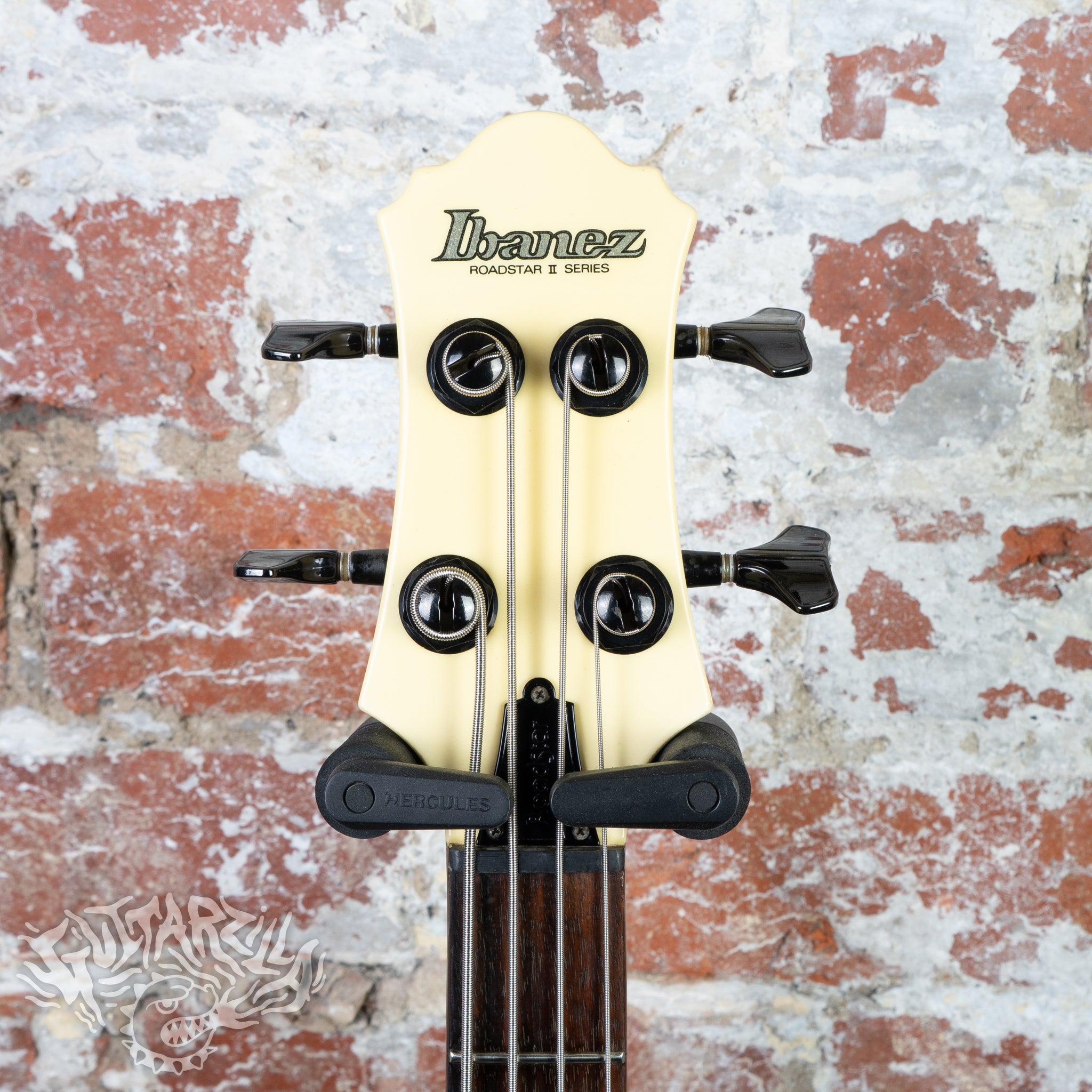 Ibanez Roadstar II RB830 Medium Scale 32