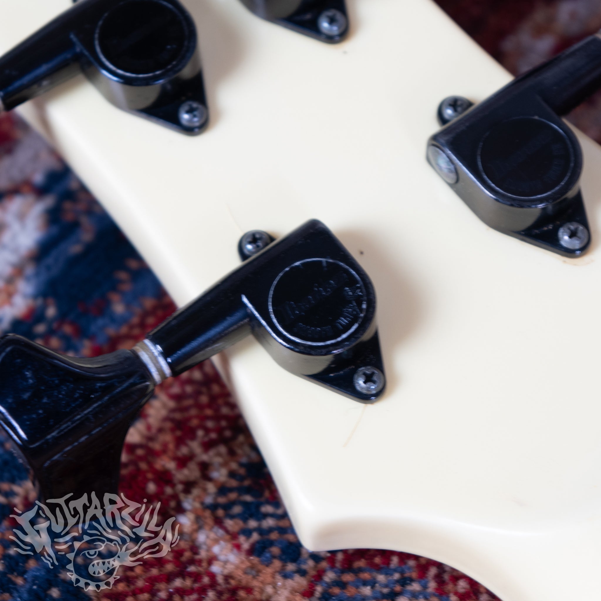 Ibanez Roadstar II RB830 Medium Scale 32