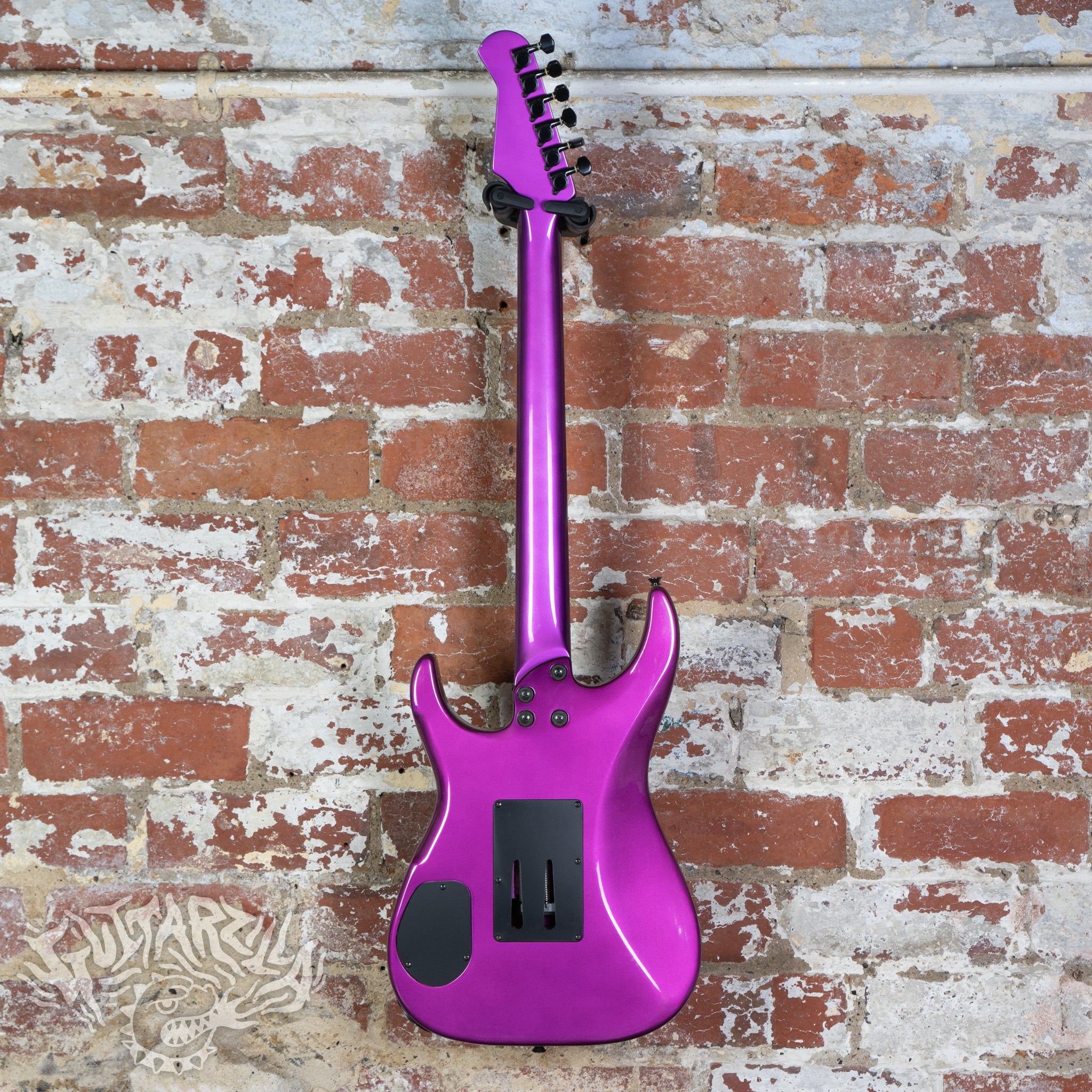 【レアカラー】FERNANDES パープル 薄紫 レアカラー】FERNANDES パープル 薄紫 ストラト【送料込み