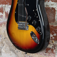 Load image into Gallery viewer, Fender Stratocaster CST-50R 70&#39;s Style Stratocaster 1993 Sunburst MIJ Japan
