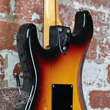 Load image into Gallery viewer, Fender Stratocaster CST-50R 70&#39;s Style Stratocaster 1993 Sunburst MIJ Japan
