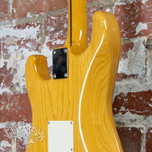 Load image into Gallery viewer, Fender Stratocaster &#39;54 Reissue ST54-83 DMC 2006 Natural CIJ Japan

