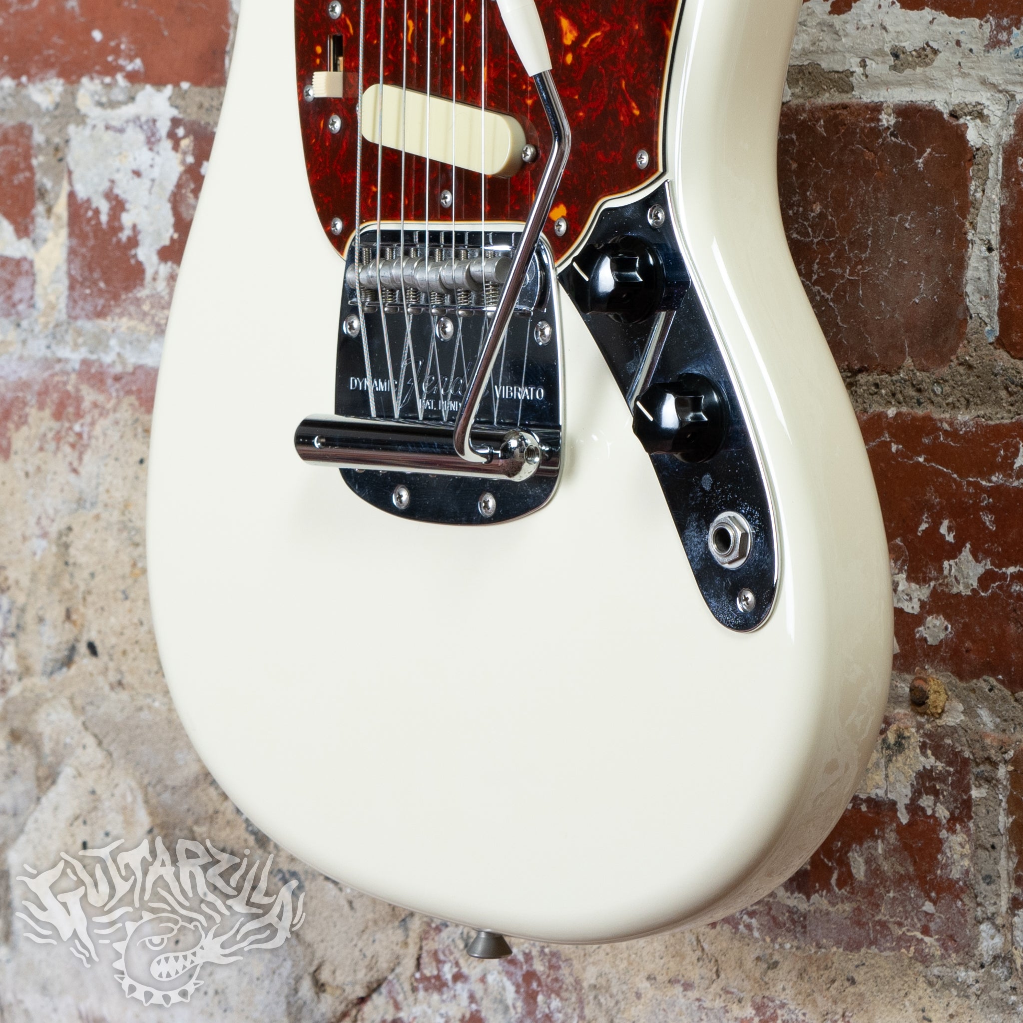 ギター Fender Japan Mustang MG66 VintageWhite ギター Fender Japan Mustang MG66 VintageWhite Fender Japan
