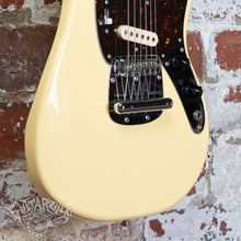 Load image into Gallery viewer, Fender Mustang '69 Reissue MG69-72 2006 Yellow White CIJ Japan
