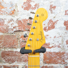Load image into Gallery viewer, Fender Stratocaster &#39;54 Reissue ST54-83 DMC 2006 Natural CIJ Japan
