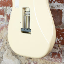 Load image into Gallery viewer, Fender Stratocaster &#39;62 Reissue ST62-770LS 1989 Olympic White Lace Sensor Active MIJ Japan FujiGen
