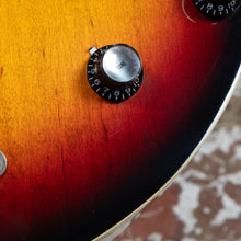 Load image into Gallery viewer, Epiphone Riviera 1995 Sunburst Peerless MIK
