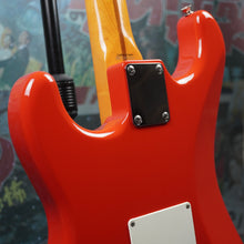 Load image into Gallery viewer, Fender Stratocaster &#39;57 Reissue ST57-US 2006 Fiesta Red CIJ Japan
