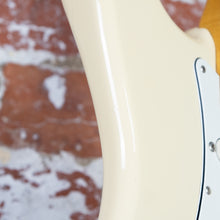 Load image into Gallery viewer, Fender Stratocaster &#39;62 Reissue ST62-770LS 1989 Olympic White Lace Sensor Active MIJ Japan FujiGen
