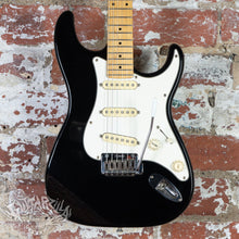 Load image into Gallery viewer, Fender Short Scale Stratocaster STS-58 1993 Black MIJ Japan FujiGen
