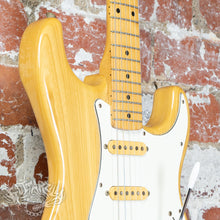 Load image into Gallery viewer, Fender Stratocaster &#39;72 Reissue ST72-75 1992 Natural MIJ Japan
