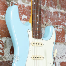 Load image into Gallery viewer, Fender Stratocaster '62 Reissue ST62 TX Texas Special 1999 Sonic Blue CIJ Japan
