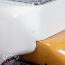 Load image into Gallery viewer, Fender Jaguar '66 Reissue JG66-85 1999 Olympic White CIJ Japan
