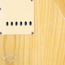 Load image into Gallery viewer, Fender Stratocaster &#39;72 Reissue ST72-75 1992 Natural MIJ Japan
