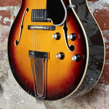 Load image into Gallery viewer, Yamaha AE-11 Jazz Box Single Cut 1970&#39;s Sunburst MIJ Japan
