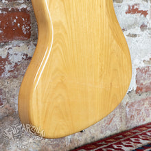 Load image into Gallery viewer, Fender Jazz Bass '75 Reissue JB75-90 1996 Natural CIJ Japan

